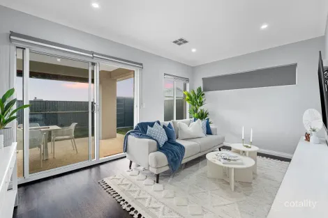 Property photo of 17 Gibraltar Way Mindarie WA 6030