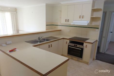 Property photo of 4 Whimbrel Grove Eli Waters QLD 4655