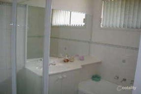 Property photo of 13 Gadshill Place Rosemeadow NSW 2560