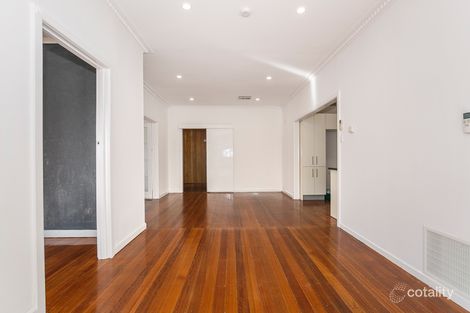 Property photo of 19 Dickens Street Bentleigh VIC 3204