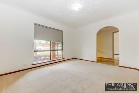 Property photo of 64 Winterfold Road Samson WA 6163