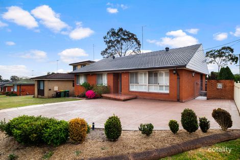 Property photo of 62 Flinders Road Georges Hall NSW 2198