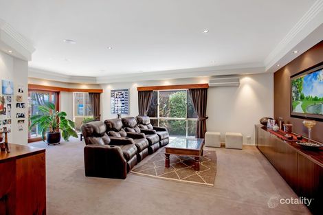 Property photo of 58 Montevideo Drive Clear Island Waters QLD 4226