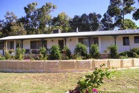 4 Kardan Cl, Mount Helena, WA 6082