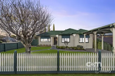 Property photo of 32 Lockley Street Hadfield VIC 3046