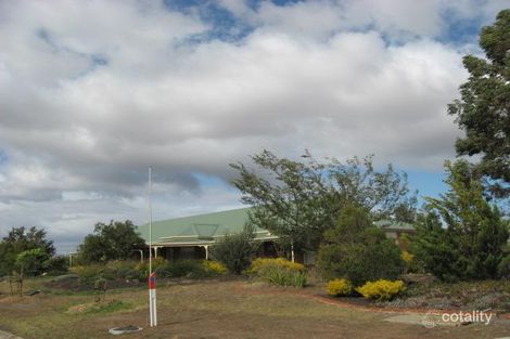 1 Castlewellan Bvd, Hillside, VIC 3037