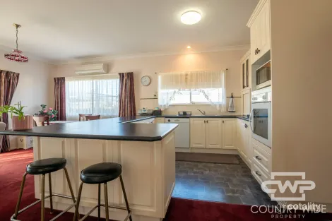 Property photo of 268 Ferguson Street Glen Innes NSW 2370