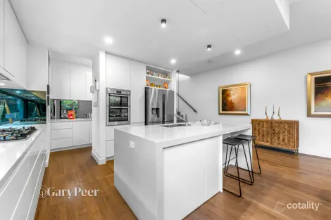 Property photo of 30B Narrawong Road Caulfield South VIC 3162