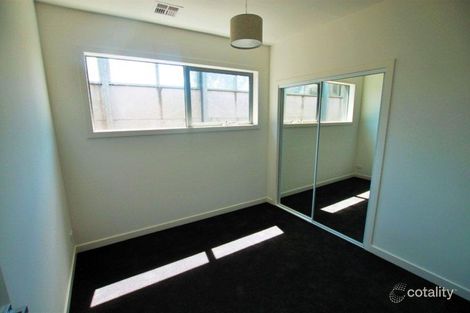 Property photo of 2/359 Napier Street Strathmore VIC 3041
