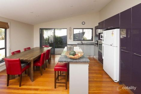 Property photo of 2/51 Belbourie Crescent Boomerang Beach NSW 2428