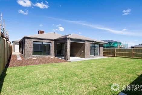 Property photo of 192 Alisma Boulevard Cranbourne North VIC 3977