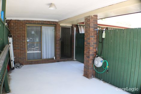 Property photo of 2/5 Grove Crescent Beachmere QLD 4510