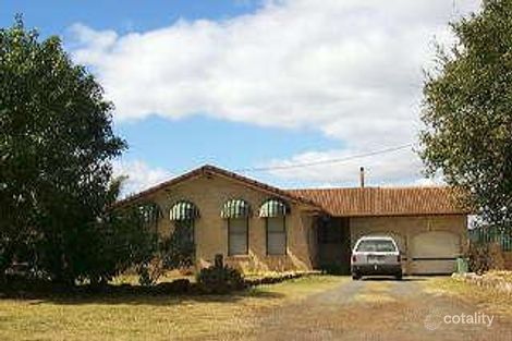 300 Greenwattle St, Wilsonton Heights, QLD 4350