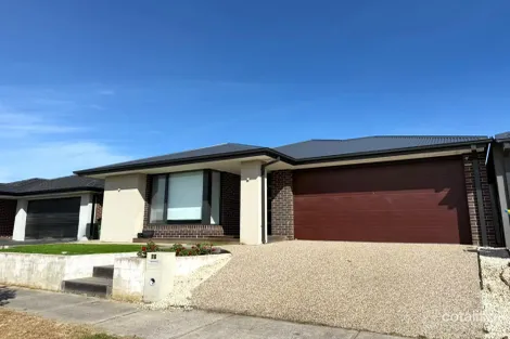 16 Jubilee Rd, Clyde, VIC 3978