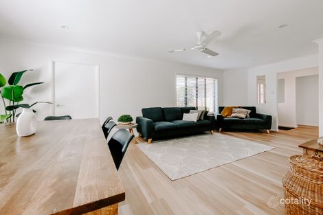 Property photo of 1 Beachside Place Shoal Point QLD 4750