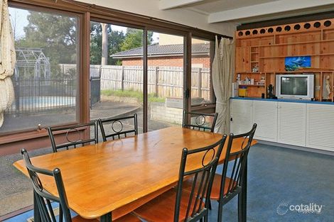 Property photo of 15 Deschamp Crescent Rowville VIC 3178