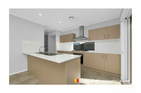 Property photo of 44 Mulvihill Crescent Denham Court NSW 2565