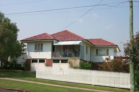 6 Reuben St, Stafford, QLD 4053