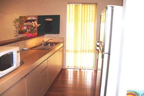 Property photo of 2/7-9 Terrigal Way Armadale WA 6112