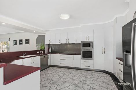 Property photo of 7 Lakeview Gardens Jerrabomberra NSW 2619