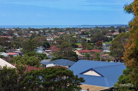 Property photo of 31 Matthews Drive Mount Warrigal NSW 2528