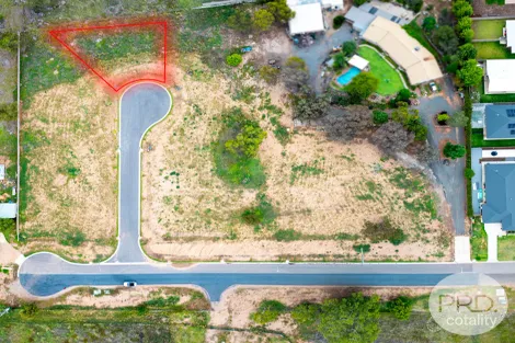 7 Cuthbert Ct, Boorooma, NSW 2650