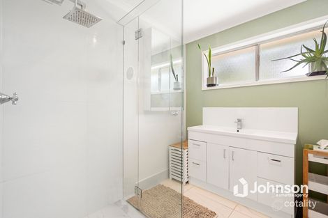 Property photo of 75 Conifer Street Hillcrest QLD 4118