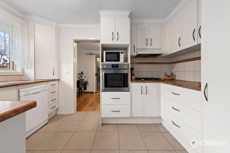 6 Sara Ct, Noble Park, VIC 3174