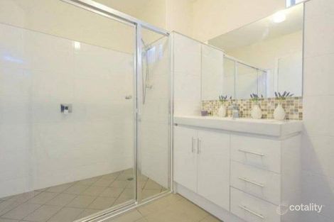 Property photo of 3/49 Lade Street Coorparoo QLD 4151