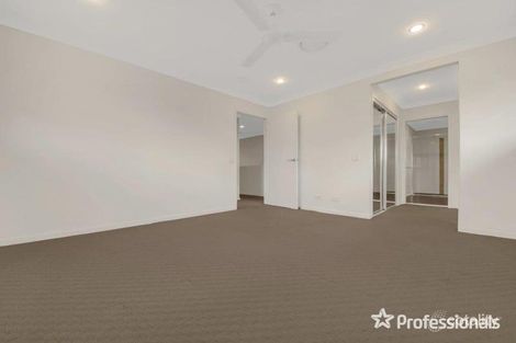 Property photo of 12 Scholes Way Kirkwood QLD 4680