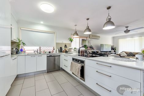 Property photo of 2/10 Jacqueline Avenue Labrador QLD 4215