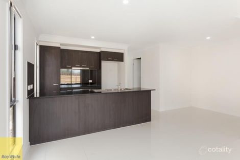 Property photo of 1/8 Ward Street Flinders View QLD 4305
