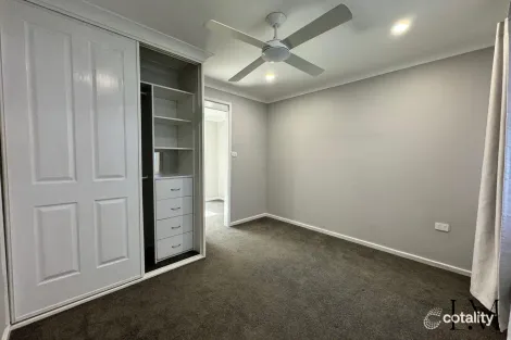 Property photo of 4 Phoebe Street Islington NSW 2296