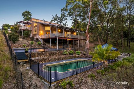 Property photo of 30 Defender Close Marmong Point NSW 2284
