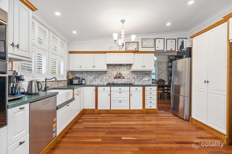 Property photo of 3 Sundew Road Gooseberry Hill WA 6076