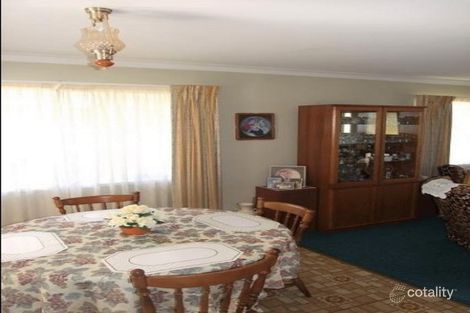 Property photo of 39 Dirkala Street Mansfield QLD 4122