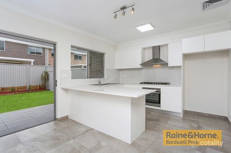 Property photo of 7/20 Old Glenfield Road Casula NSW 2170