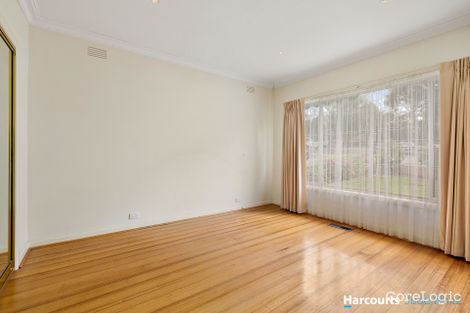 Property photo of 121 Coleman Parade Glen Waverley VIC 3150