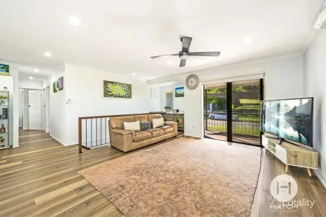 Property photo of 30 Narelle Crescent Rochedale South QLD 4123