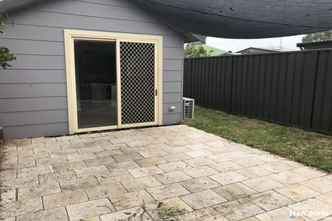 10 Tenth Ave, Budgewoi, NSW 2262