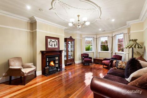Property photo of 15 Aberdeen Crescent Essendon VIC 3040