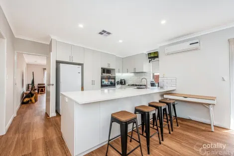 20 KIMBERLEY DR, SECRET HARBOUR, WA 6173