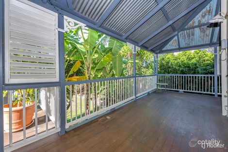 Property photo of 30 Roberts Street Hermit Park QLD 4812