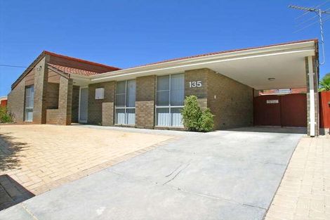 135 Eddystone Ave, Craigie, WA 6025