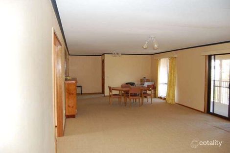 Property photo of 22 Andrew Crescent Calwell ACT 2905