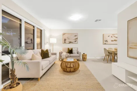 Property photo of 13 Arnold Drive Hackham SA 5163