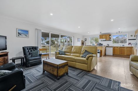 Property photo of 6 Dove Lane Swansea TAS 7190