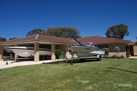 Property photo of 12 Williams Way Australind WA 6233