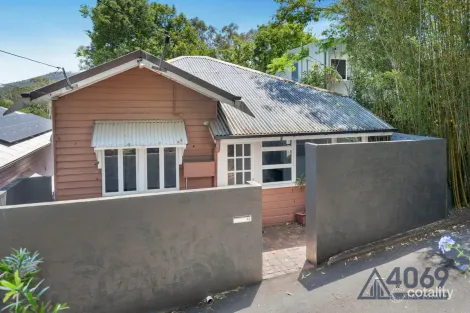 Property photo of 43 Fewings Street Toowong QLD 4066