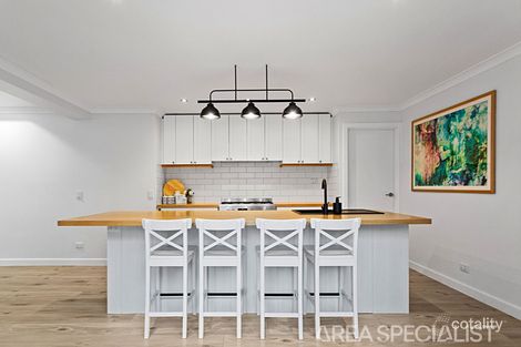Property photo of 1 The Close Langwarrin VIC 3910